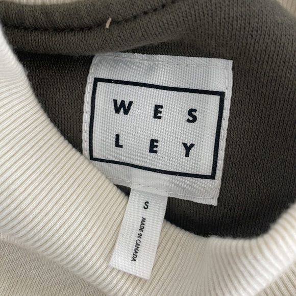 Wesley (Wsly) Malibu crew mock neck sweatshirt - Picture 2 of 3